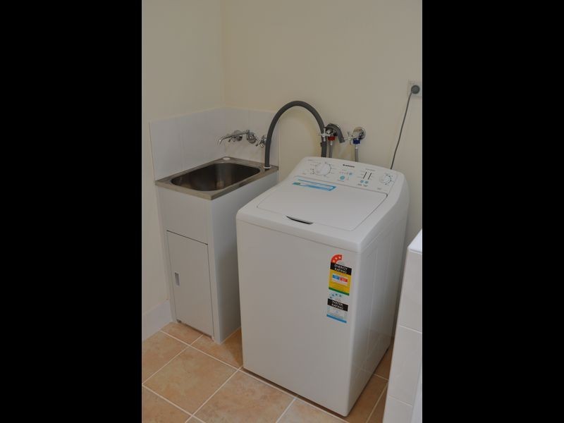 2/36 Wood Street, Barney Point QLD 4680