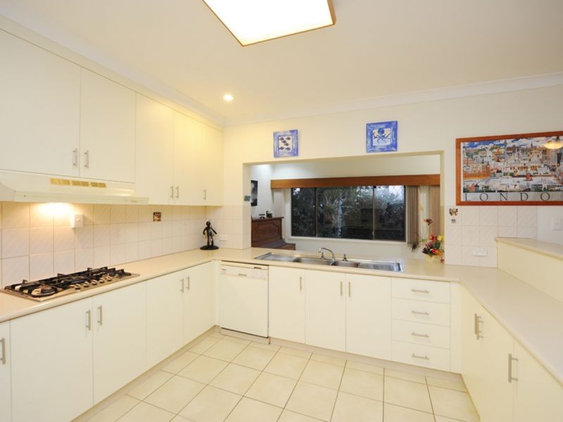 24 Glen Eden Drive, Glen Eden QLD 4680