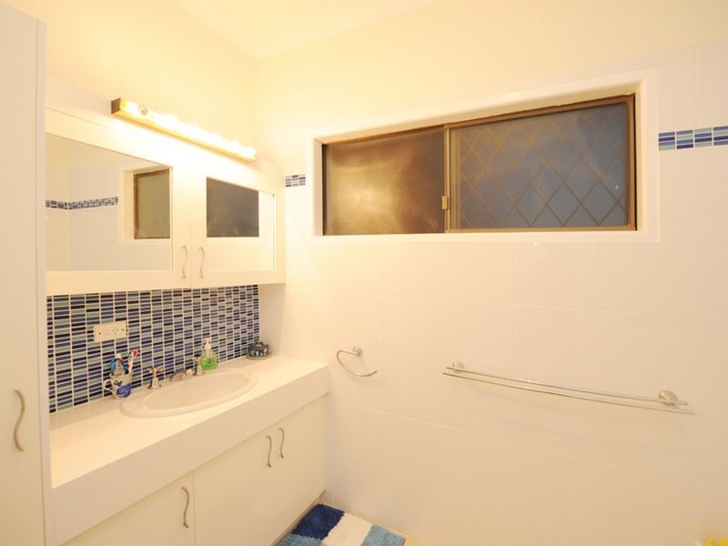 24 Glen Eden Drive, Glen Eden QLD 4680