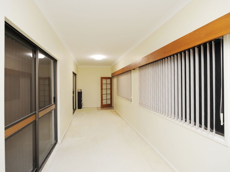 24 Glen Eden Drive, Glen Eden QLD 4680