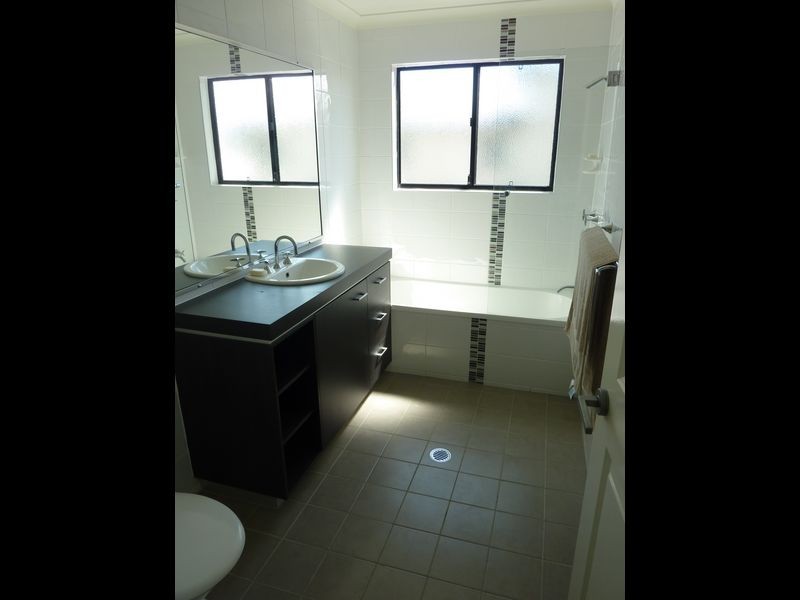 7/25 Roberts Street, South Gladstone QLD 4680