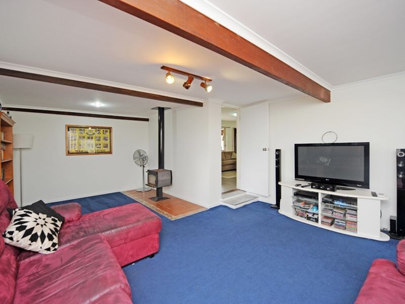 241 Awoonga Dam Drive, Benaraby QLD 4680