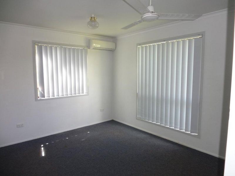 9 Daniel Drive, New Auckland QLD 4680