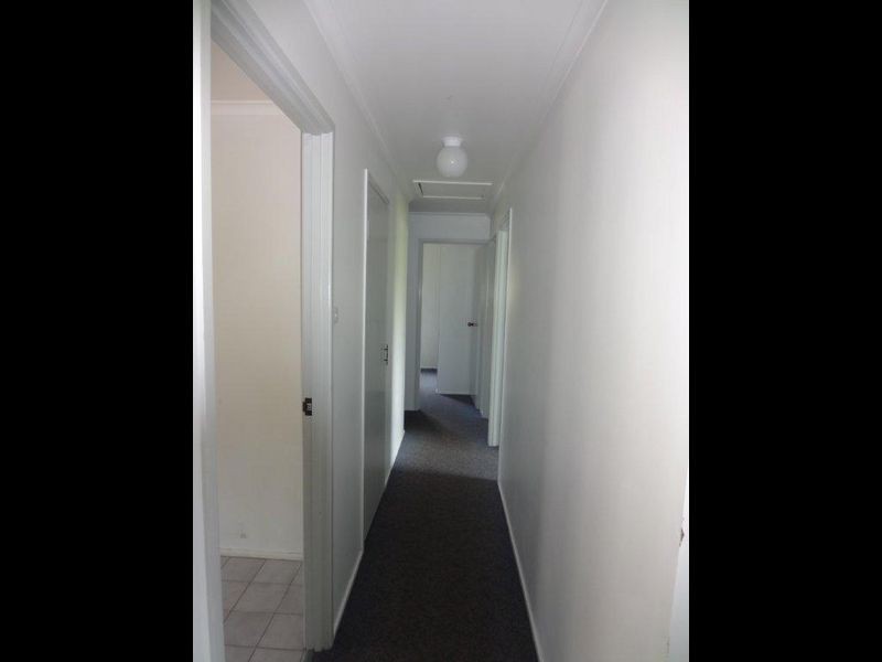 9 Daniel Drive, New Auckland QLD 4680