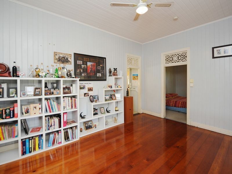 195 Auckland Street, South Gladstone QLD 4680