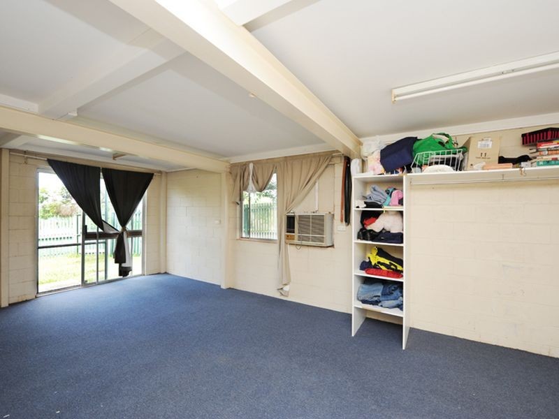 195 Auckland Street, South Gladstone QLD 4680