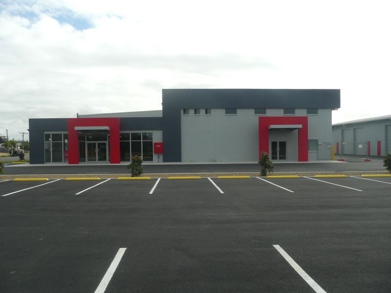 10 Side Street, Gladstone QLD 4680