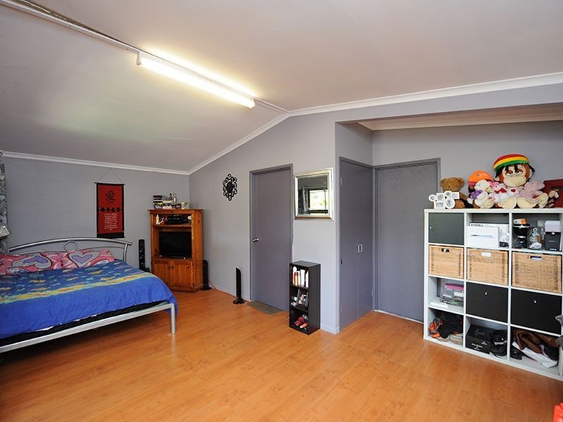 31 Dedekind Avenue, Benaraby QLD 4680