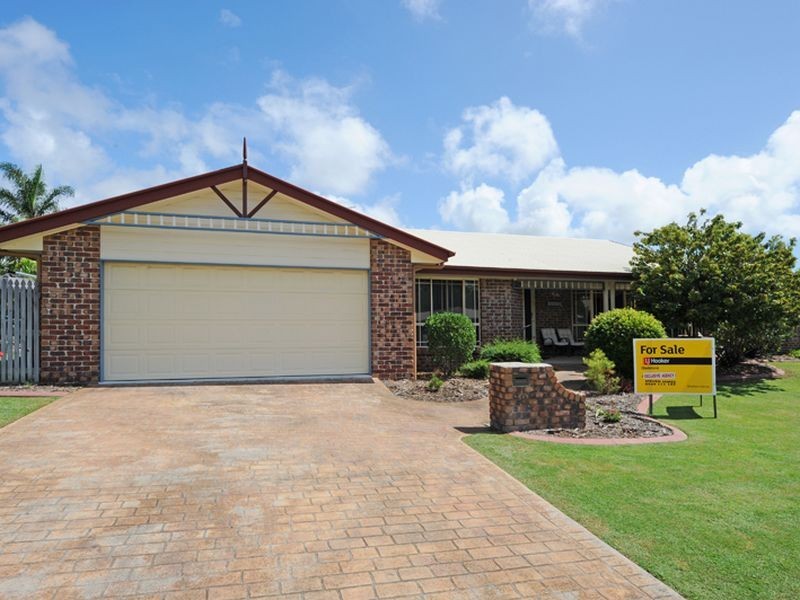 2 Barrine Close, Clinton QLD 4680