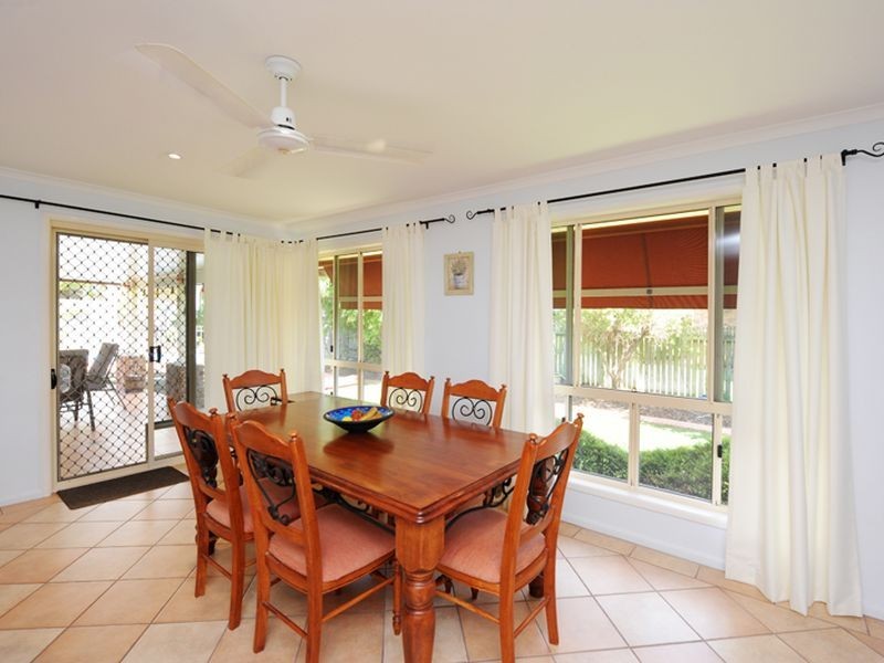 2 Barrine Close, Clinton QLD 4680