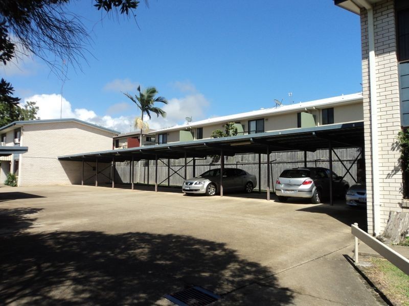 2/17 Roberts Street, South Gladstone QLD 4680