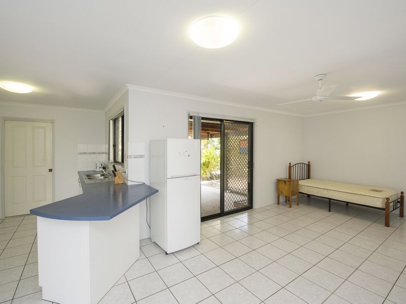 13 Col Brown Avenue, Clinton QLD 4680