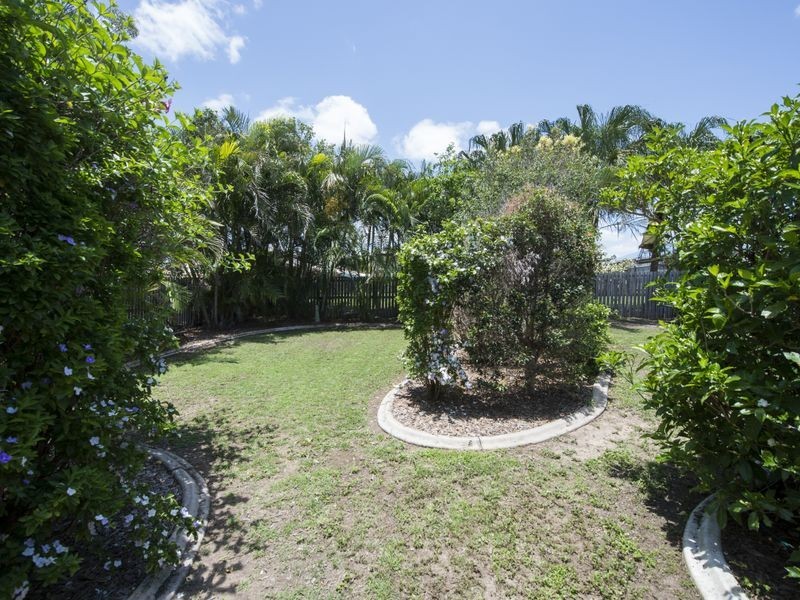 13 Col Brown Avenue, Clinton QLD 4680
