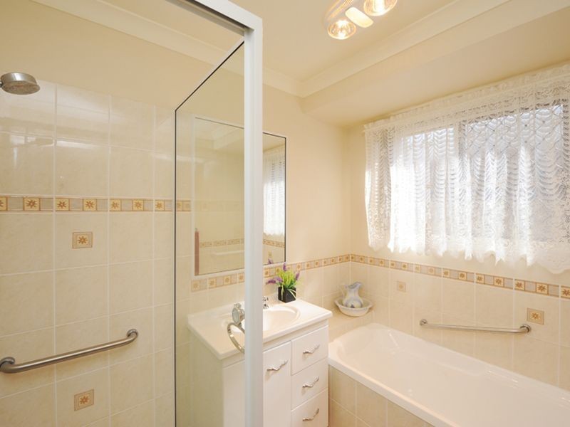 67 Col Brown Avenue, Clinton QLD 4680