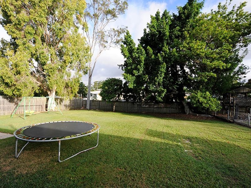 15 Javelin Street, Toolooa QLD 4680