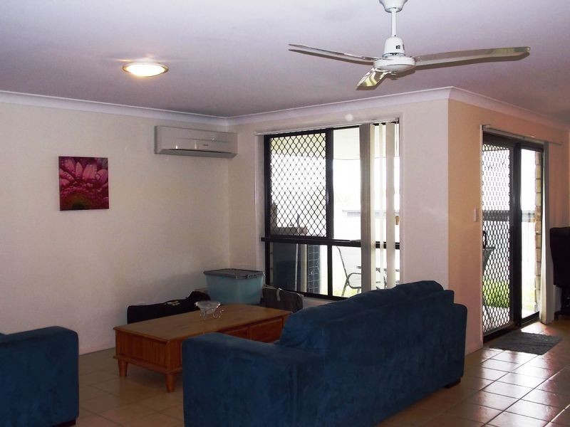 6 Bristol Place, Clinton QLD 4680