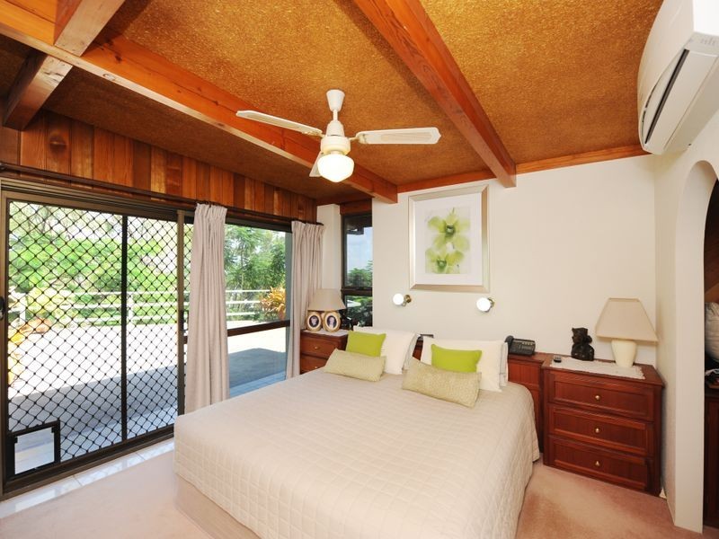 30 Pine Avenue, West Gladstone QLD 4680