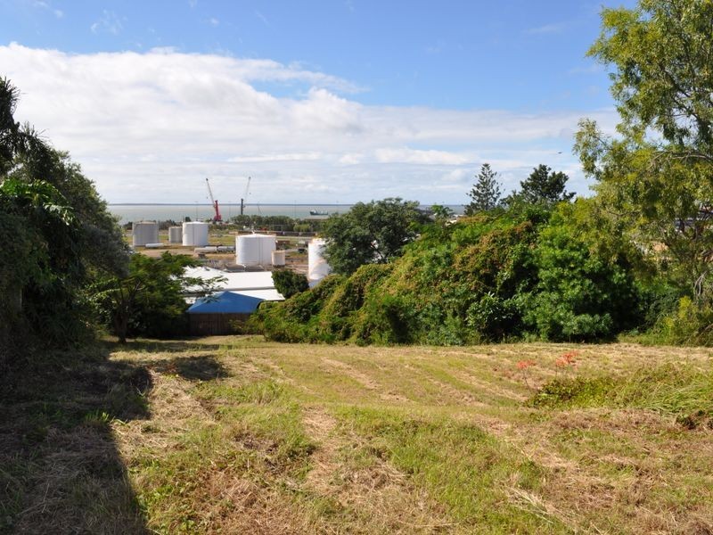 16 Auckland Street, Gladstone QLD 4680