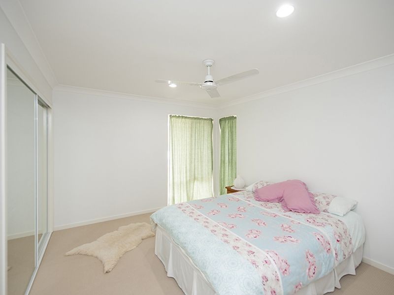 14 Ouston Place, South Gladstone QLD 4680