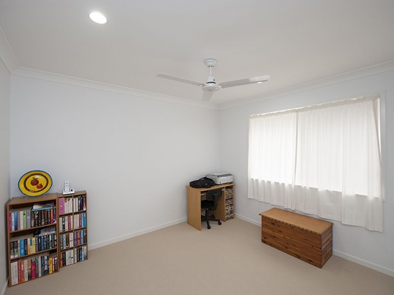 14 Ouston Place, South Gladstone QLD 4680