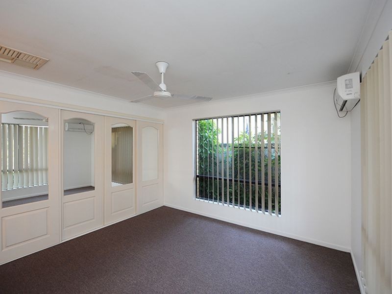 13 Cook Street, West Gladstone QLD 4680