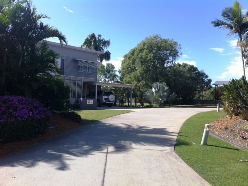 6/4 Ocean Beach Drive, Agnes Water QLD 4677