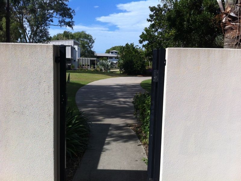6/4 Ocean Beach Drive, Agnes Water QLD 4677