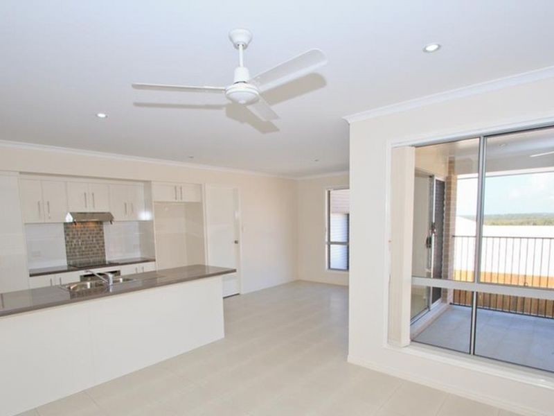 13 Wentworth Place, Glen Eden QLD 4680