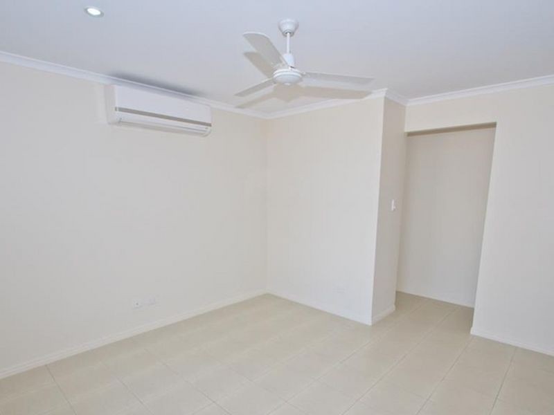 13 Wentworth Place, Glen Eden QLD 4680