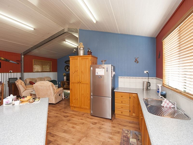 49151 Bruce Highway, Benaraby QLD 4680