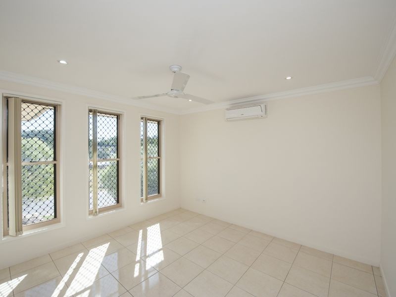 11 Eugenie Court, Glen Eden QLD 4680