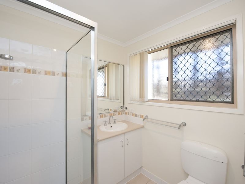 11 Eugenie Court, Glen Eden QLD 4680