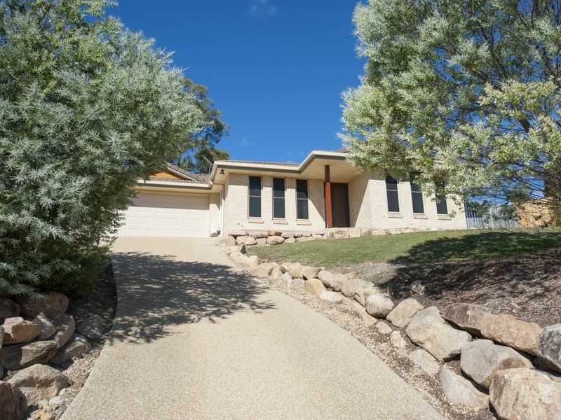 11 Eugenie Court, Glen Eden QLD 4680