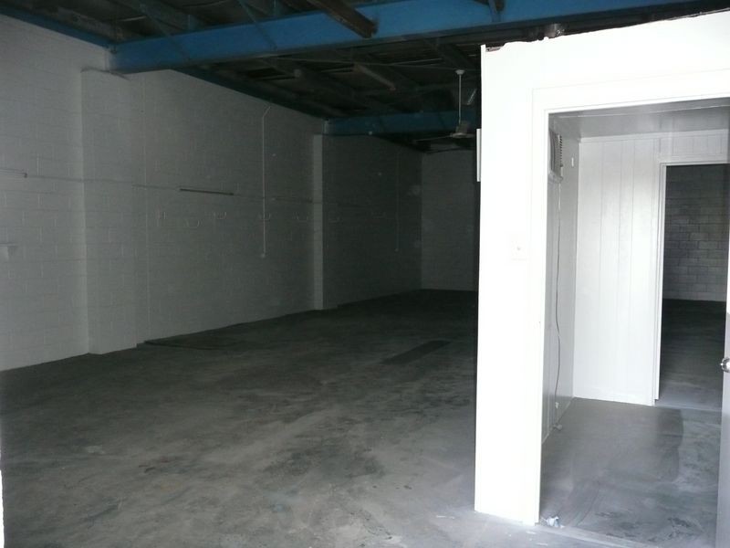 Shed 2/6 Little Bramston Street, Gladstone QLD 4680