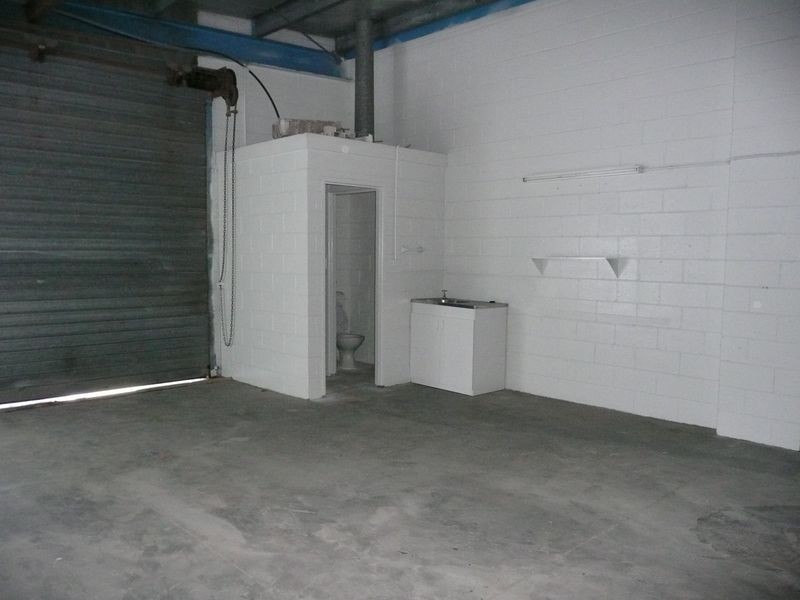 Shed 2/6 Little Bramston Street, Gladstone QLD 4680