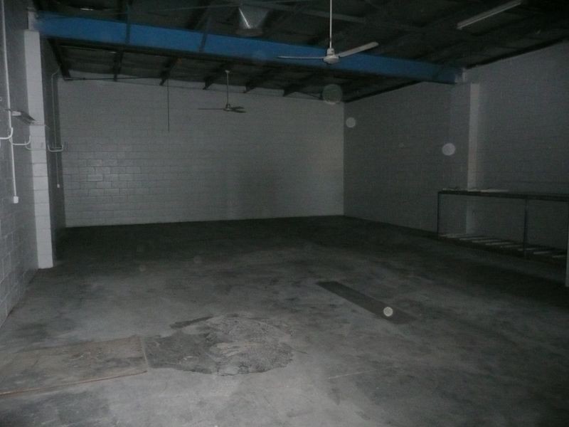 Shed 2/6 Little Bramston Street, Gladstone QLD 4680