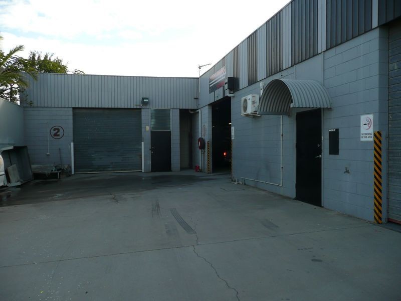 Shed 2/6 Little Bramston Street, Gladstone QLD 4680