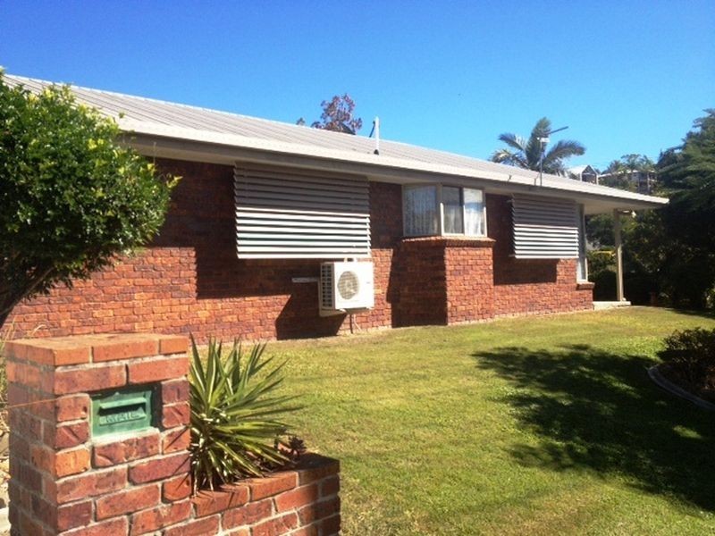 42 Aramac Drive, Clinton QLD 4680