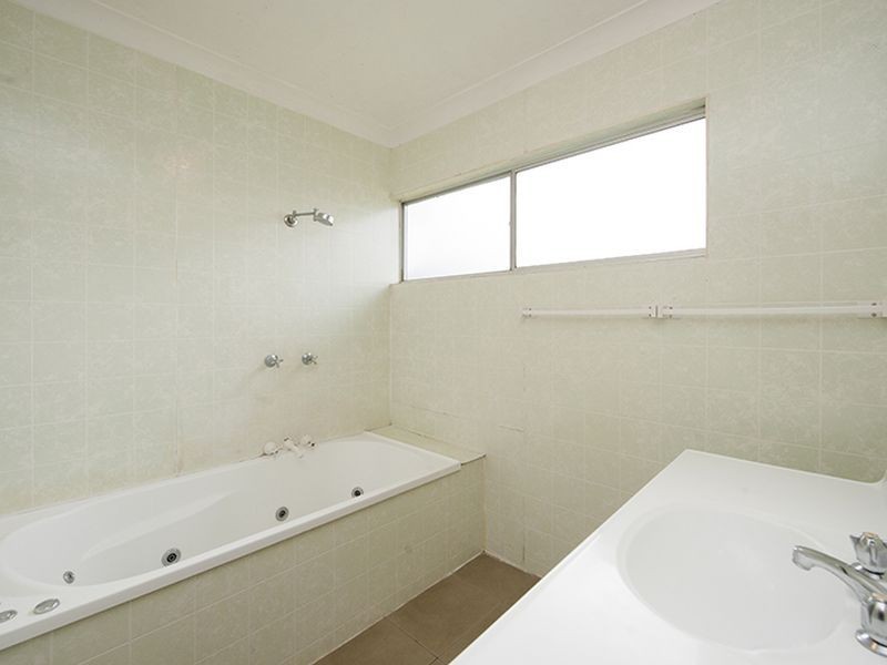 26 O’Malley Street, West Gladstone QLD 4680