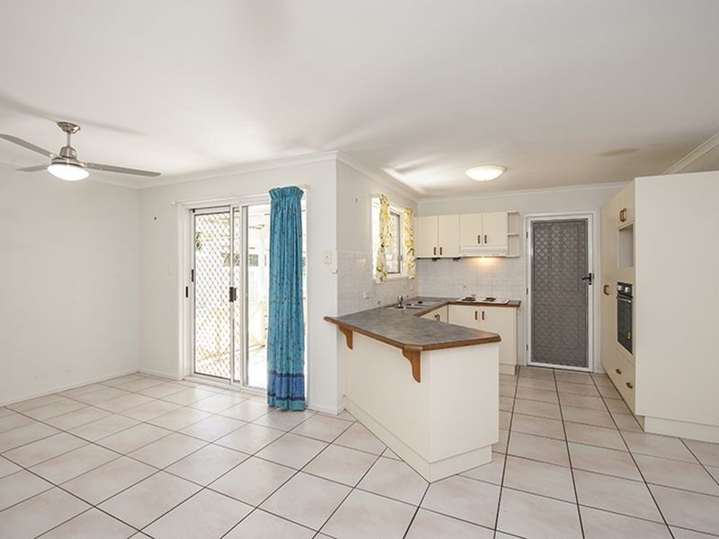 16 Clarance Drive, New Auckland QLD 4680