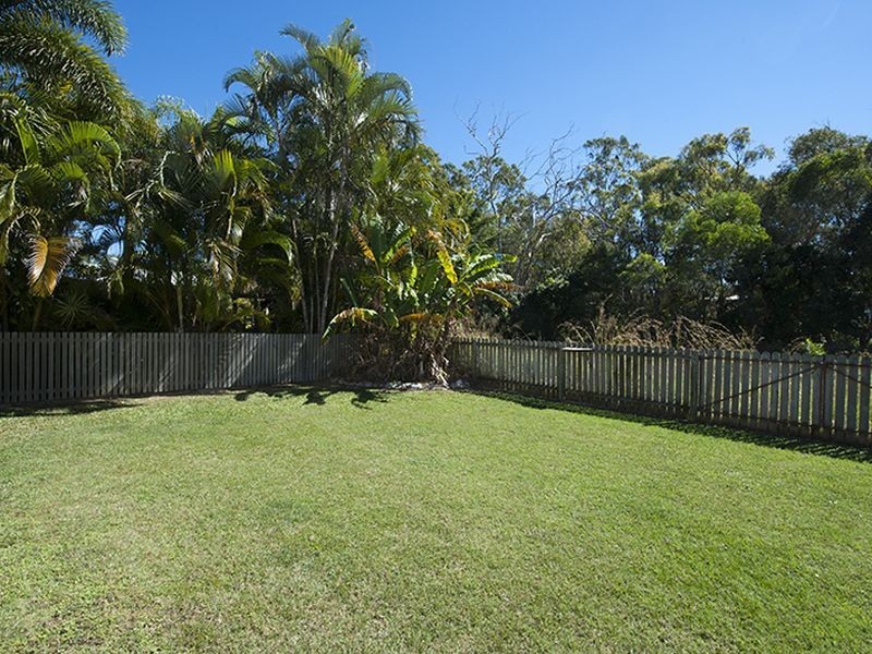 16 Clarance Drive, New Auckland QLD 4680