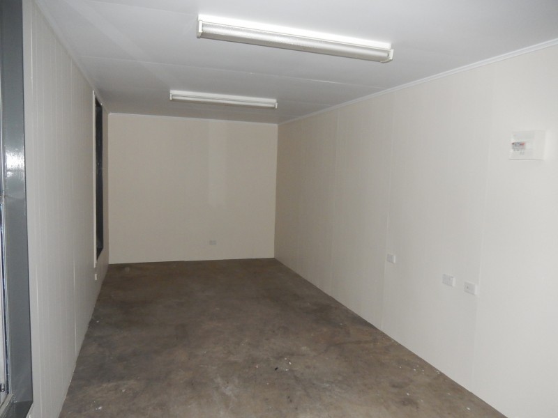 Shed E/16-18 Chapple Street, Gladstone QLD 4680