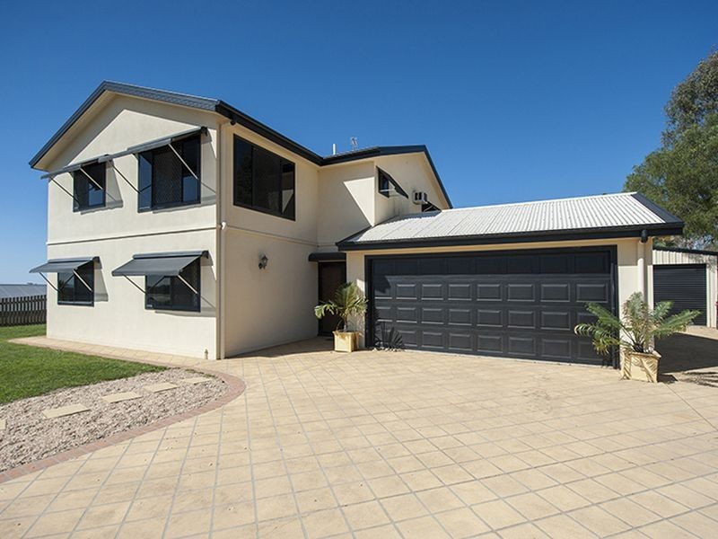 21 Dorinda Close, Clinton QLD 4680