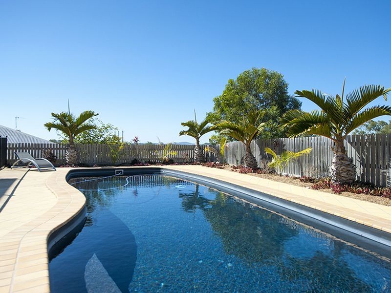 21 Dorinda Close, Clinton QLD 4680