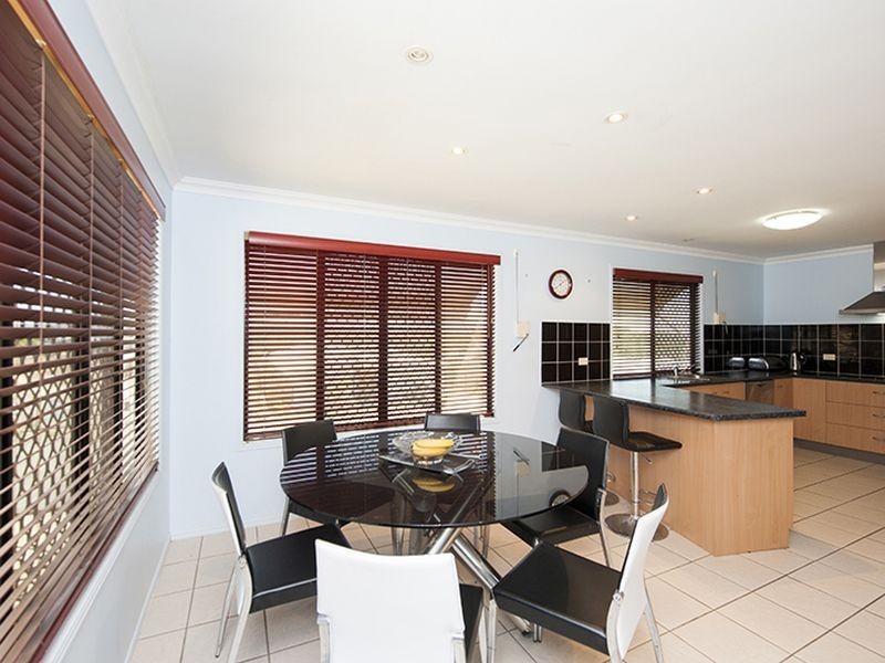 21 Dorinda Close, Clinton QLD 4680