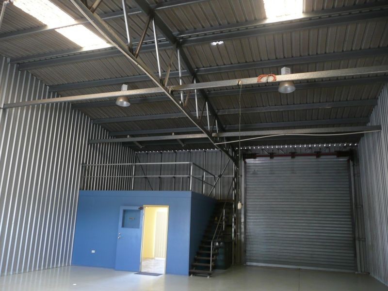 SHED 5/12 Bassett Street, Callemondah QLD 4680