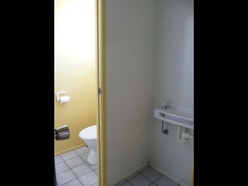 SHED 5/12 Bassett Street, Callemondah QLD 4680