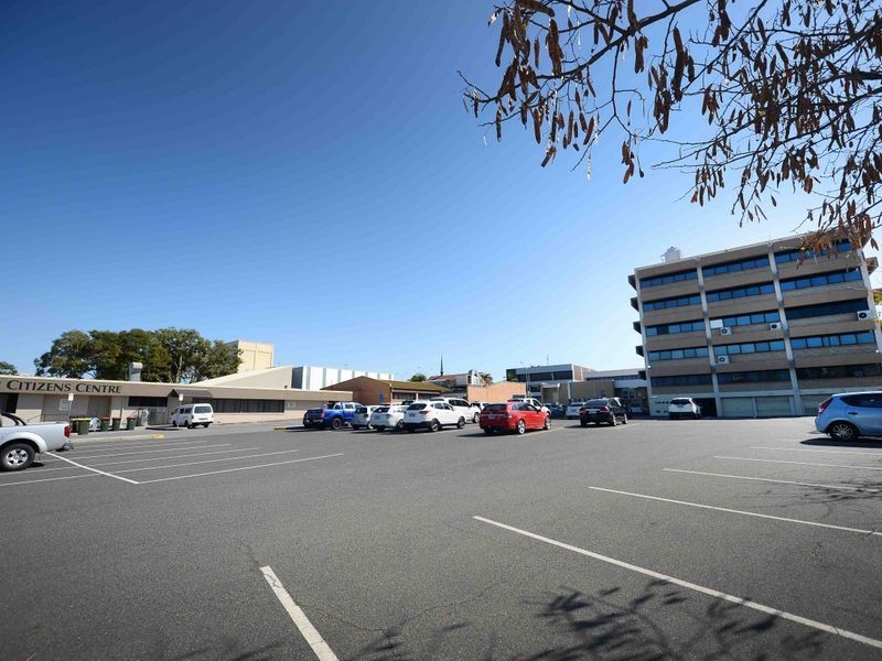 Level 1/136 Goondoon Street, Gladstone QLD 4680