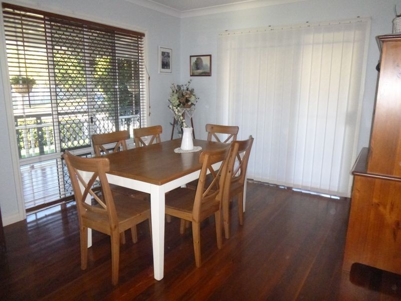 2 Carpentaria Close, Clinton QLD 4680