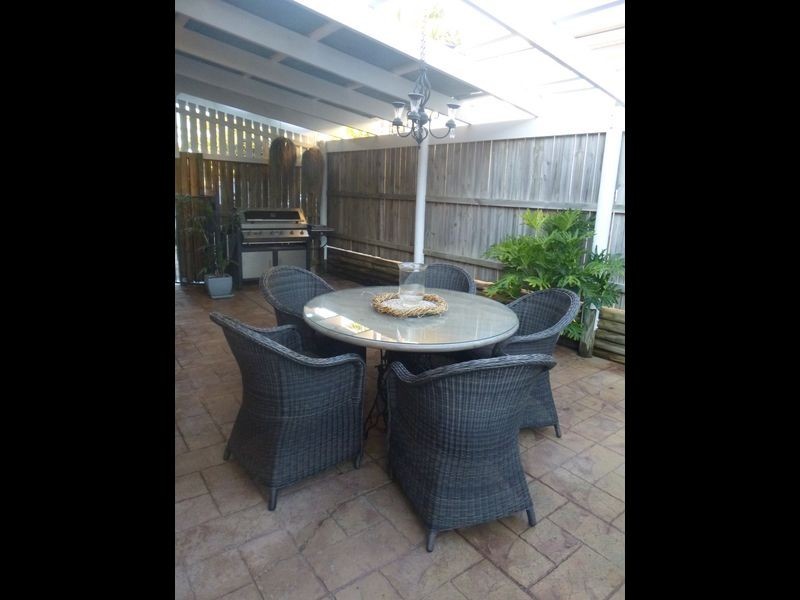 2 Carpentaria Close, Clinton QLD 4680